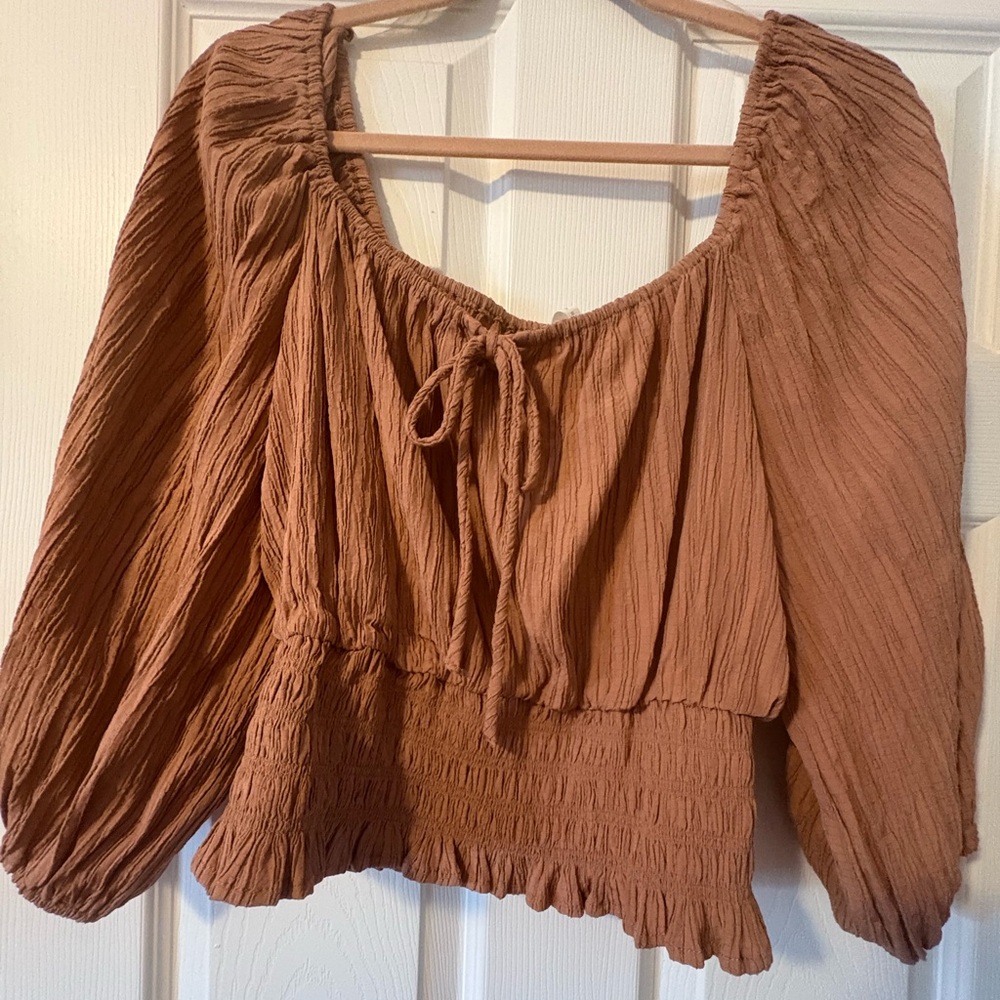 Lush Crinkle Top